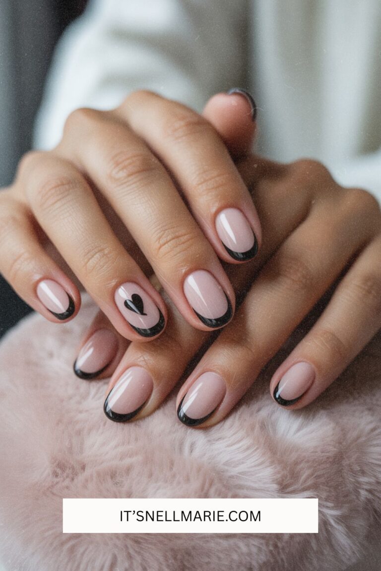 The Best Short Fall Nails for Sweater Weather Vibes