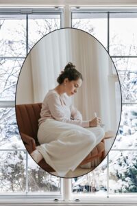 New Year Goals That Feel Gentle, Meaningful, and Actually Doable